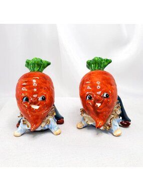 VTG 1950's Anthropomorphic Ceramic Baby Carrot Head Salt & Pepper Shakers Japan